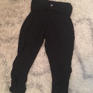 Lululemon cropped pant